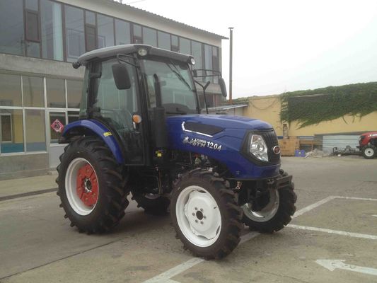 Tractor de granja de la agricultura de TH1204 88.2kw 120hp con el cilindro 4