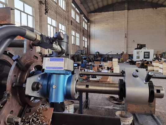 Máquina de perforación de líneas hidráulicas de 3 kW a control remoto 65-600 mm