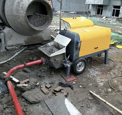 bomba de entrega concreta de 30kw XDEM 10 - 45 metros cúbicos arrastran la bomba